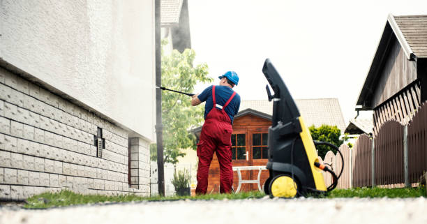 Best Animal Enclosure Cleaning  in Alexandria Bay, NY